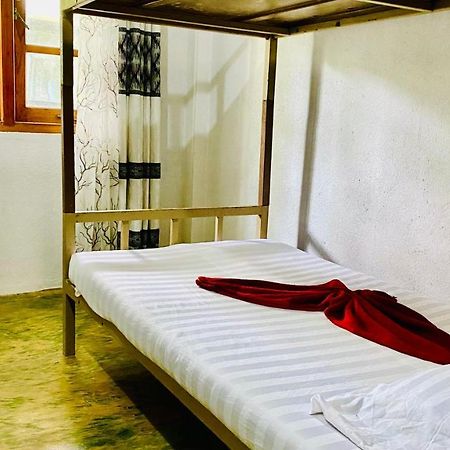 Dutchman House Sri Lanka Hostel Matara Exterior photo
